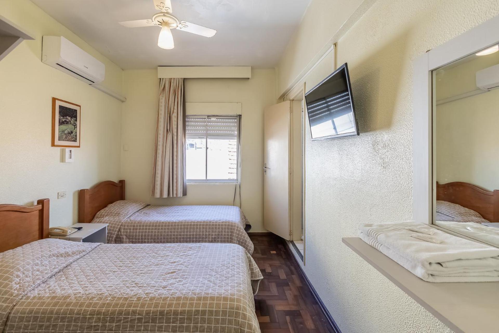Hotel Erechim 2*